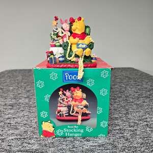 Vtg 1998 Disney Winnie the Pooh Piglet Christmas Stocking Hanger Santa's Best